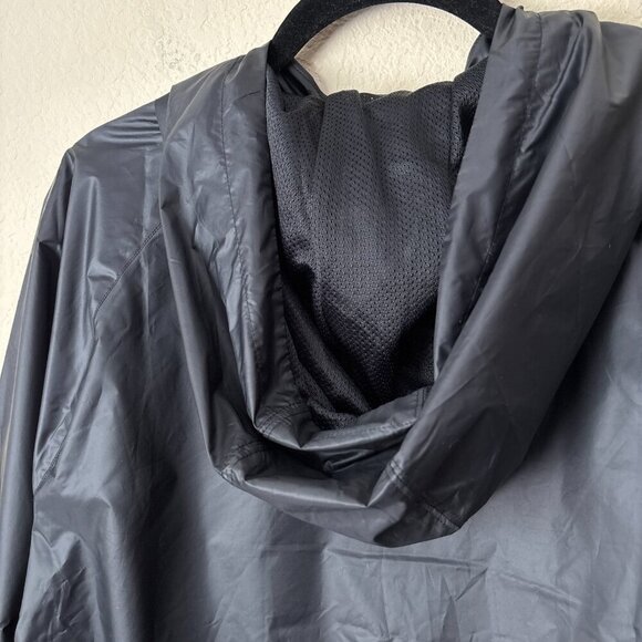 Under Armour UA SportStyle Women's Windbreaker NEW - Picture 11 of 16